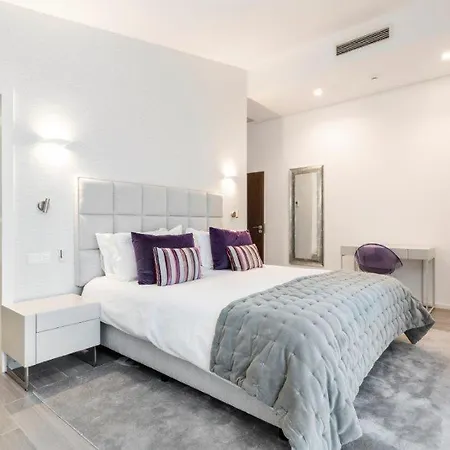 Villa Vale Do Garrao Sleeps 8 With Pool Air Con And Wifi *