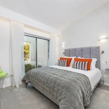 ヴィラ Vale Do Garrao Sleeps 8 With Pool Air Con And Wifi